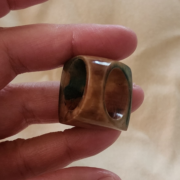 Unique statement ring - Picture 7 of 8